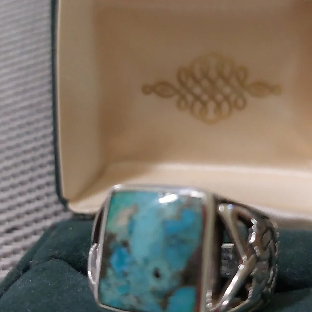 N/A turquoise ring
